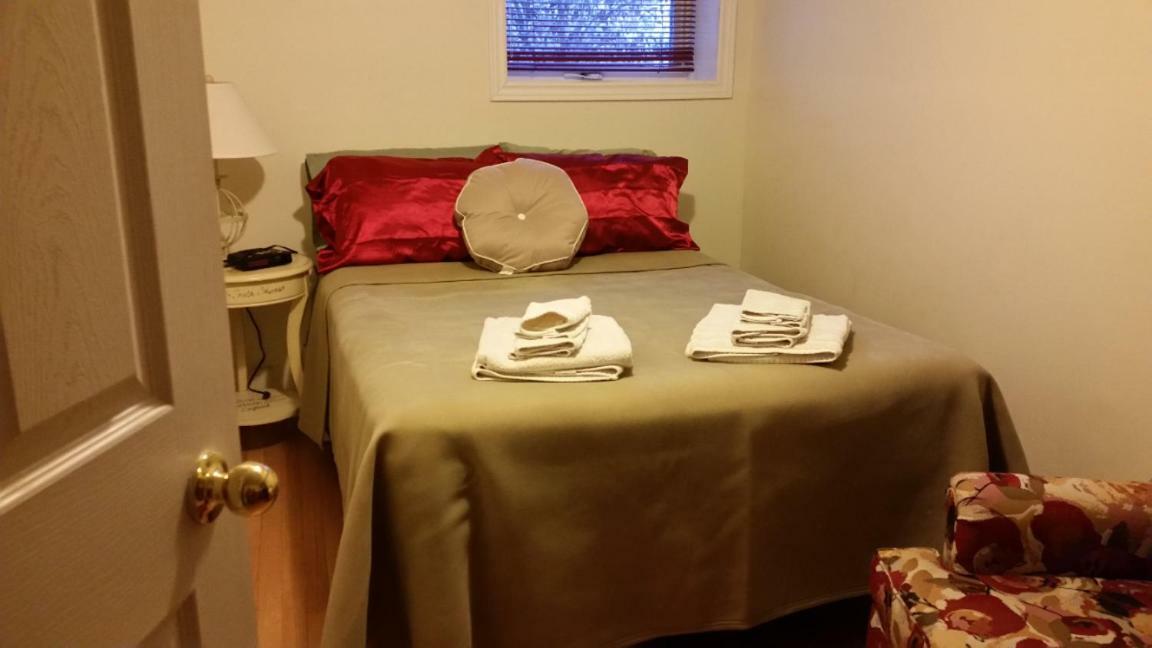 Presqu'ile View Bed&Breakfast Brighton Exterior foto